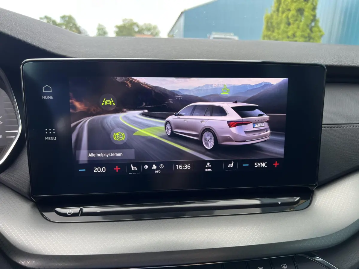 1.0 TSI Business Edition CARPLAY | TREKH | CRUISE | STOELVERW | DIGI.DASH | ELEK.A.KLEP | NAV | LED | DAB | ECC | 17'LMV