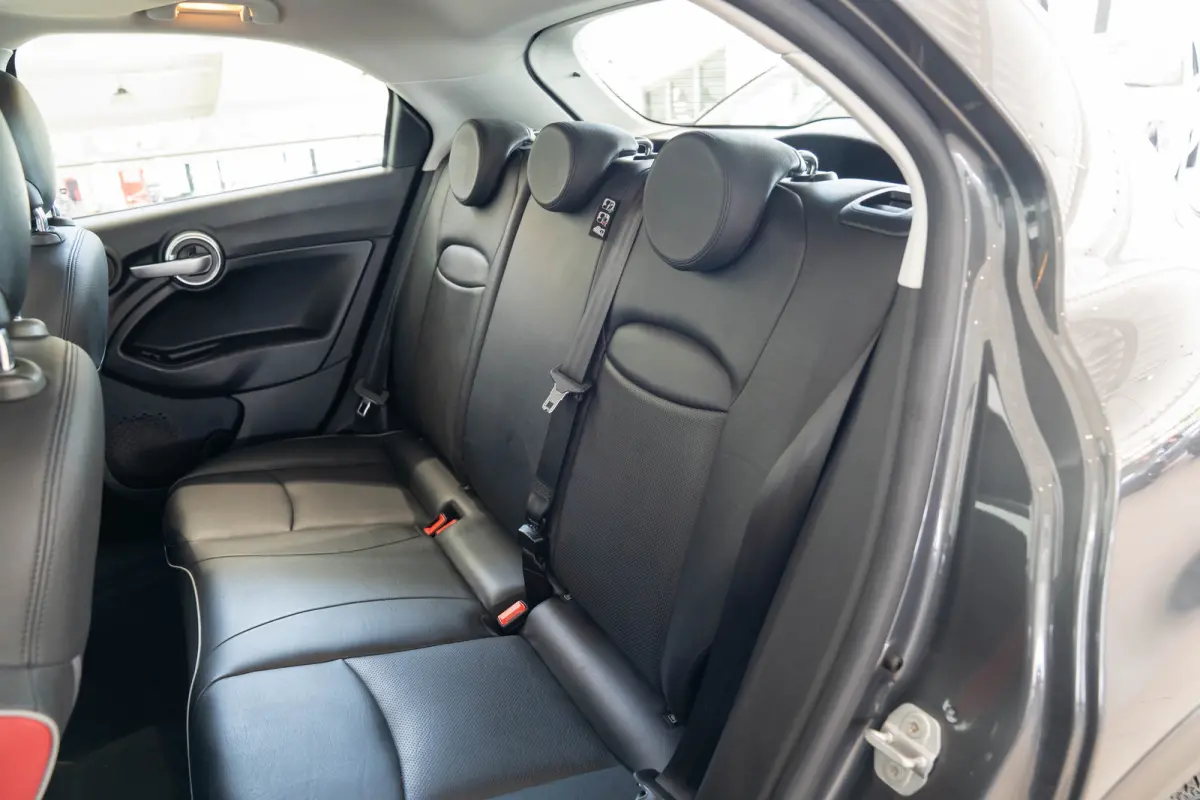 1.4 Turbo MultiAir PopStar | Schuif-Kanteldak | Navigatie | Trekhaak | Climate Controle | Parkeersensoren | Keyless |