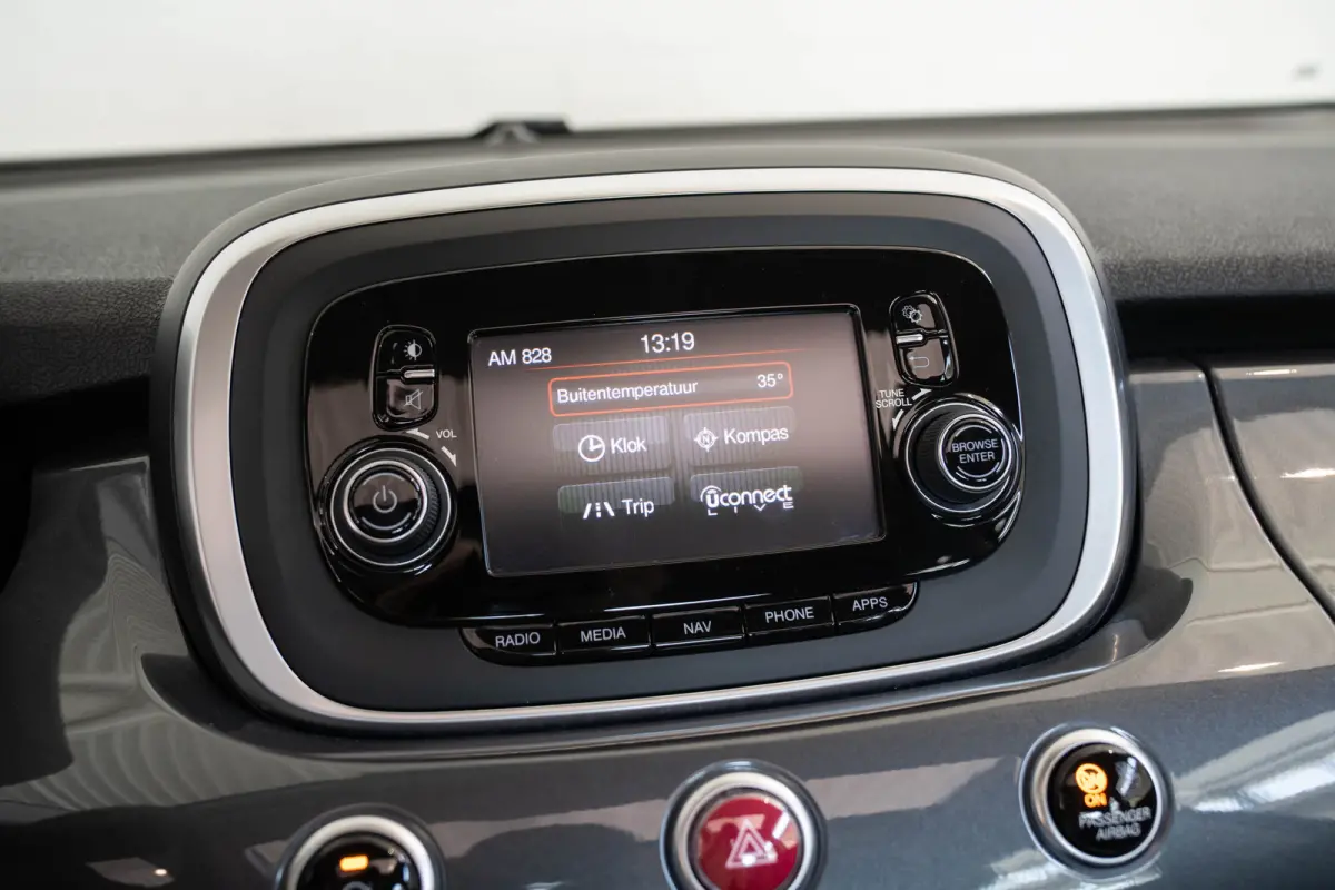 1.4 Turbo MultiAir PopStar | Schuif-Kanteldak | Navigatie | Trekhaak | Climate Controle | Parkeersensoren | Keyless |