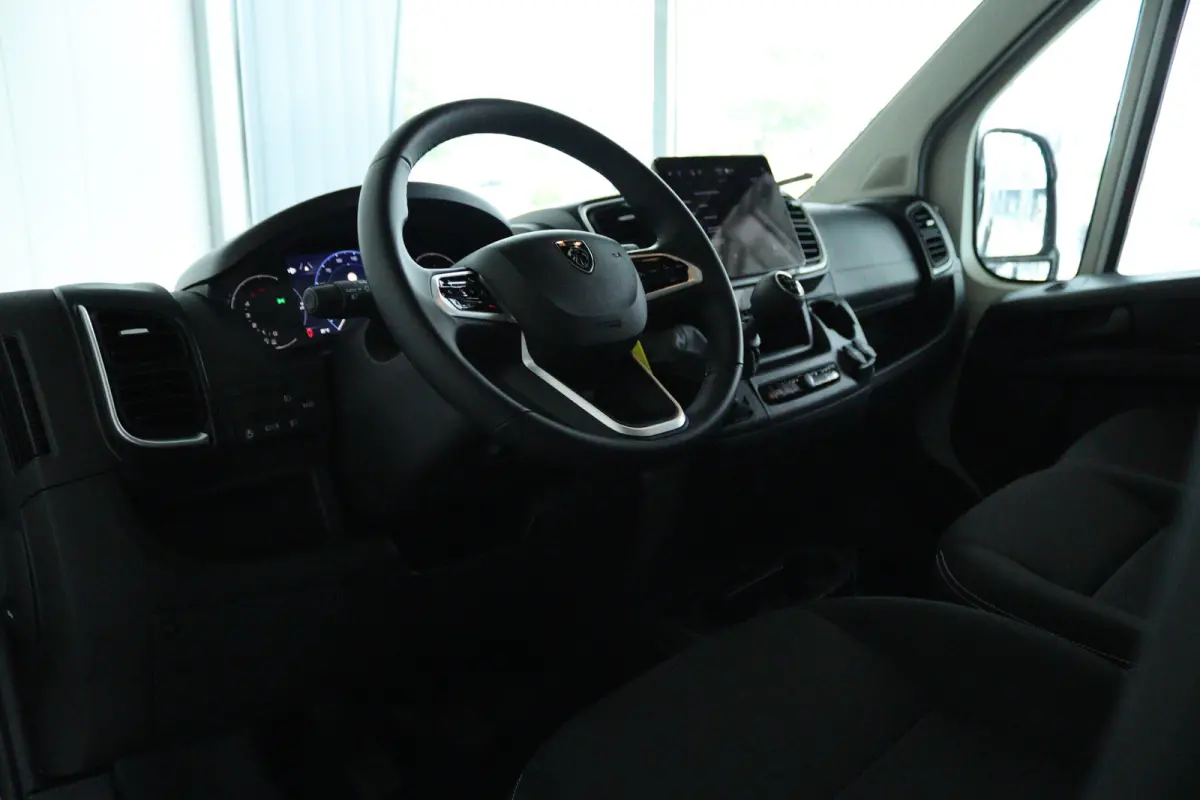 2.2 BlueHDi 140 S&S L3H2 3.5t | Cruise Control | Betimmering | Camera | Navi | LED | Carplay | Climate | Digitaal dashboard