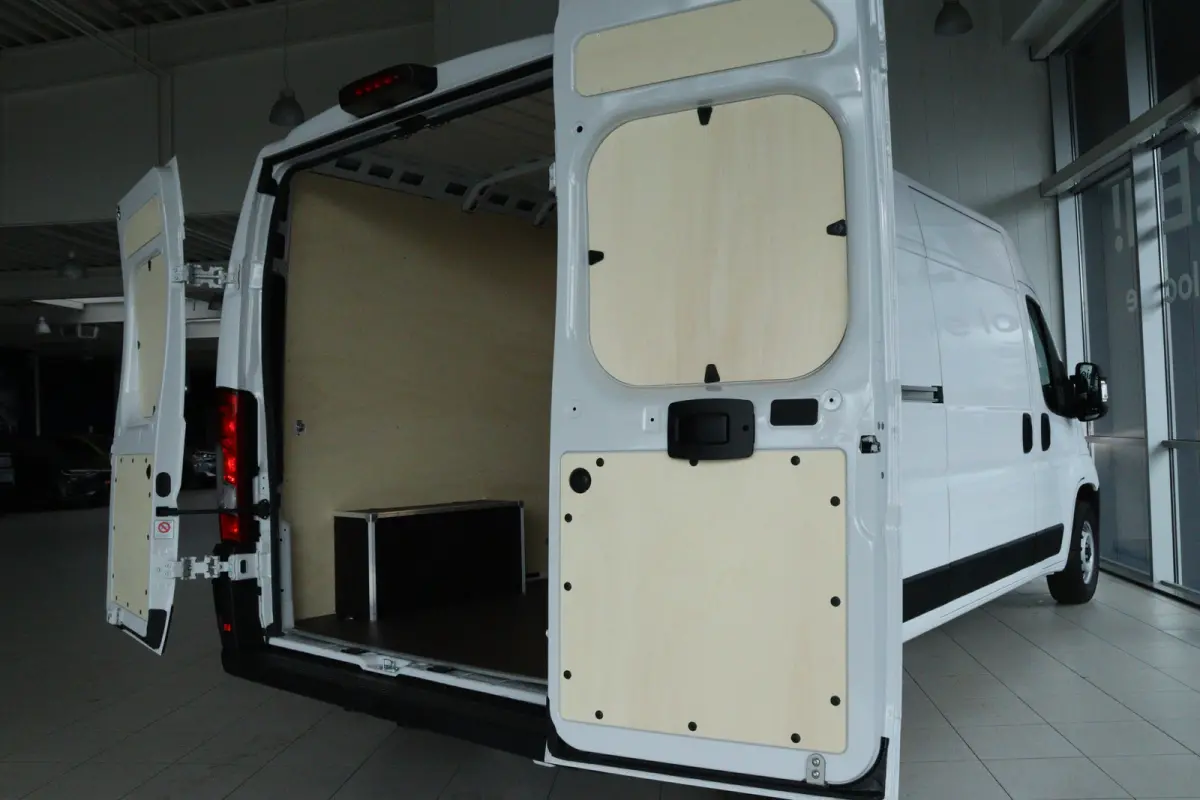 2.2 BlueHDi 140 S&S L3H2 3.5t | Cruise Control | Betimmering | Camera | Navi | LED | Carplay | Climate | Digitaal dashboard