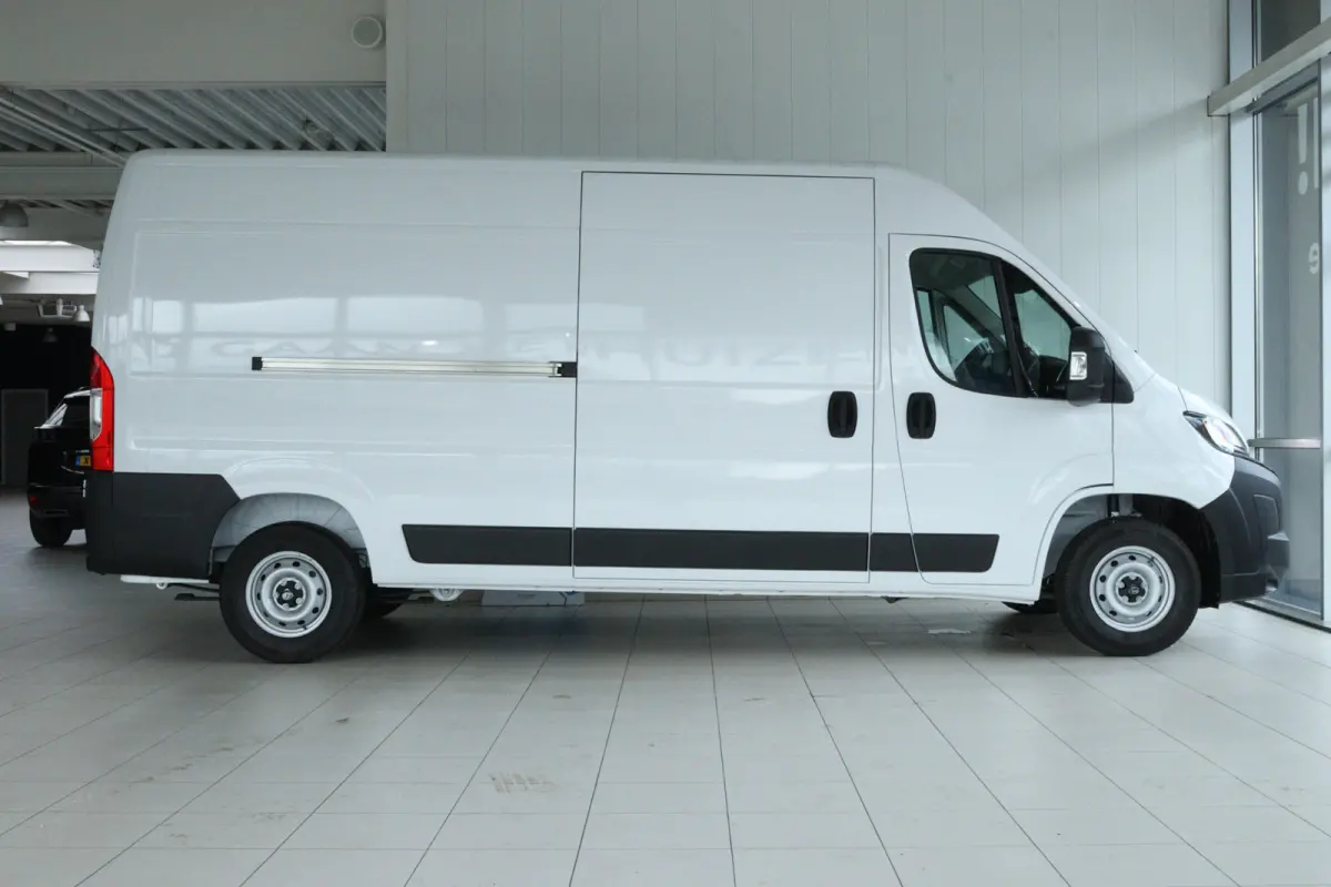 2.2 BlueHDi 140 S&S L3H2 3.5t | Cruise Control | Betimmering | Camera | Navi | LED | Carplay | Climate | Digitaal dashboard