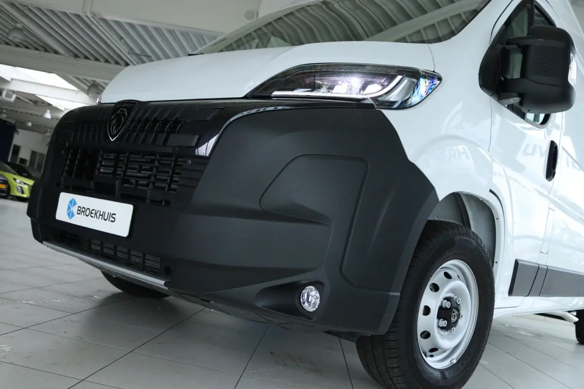 2.2 BlueHDi 140 S&S L3H2 3.5t | Cruise Control | Betimmering | Camera | Navi | LED | Carplay | Climate | Digitaal dashboard
