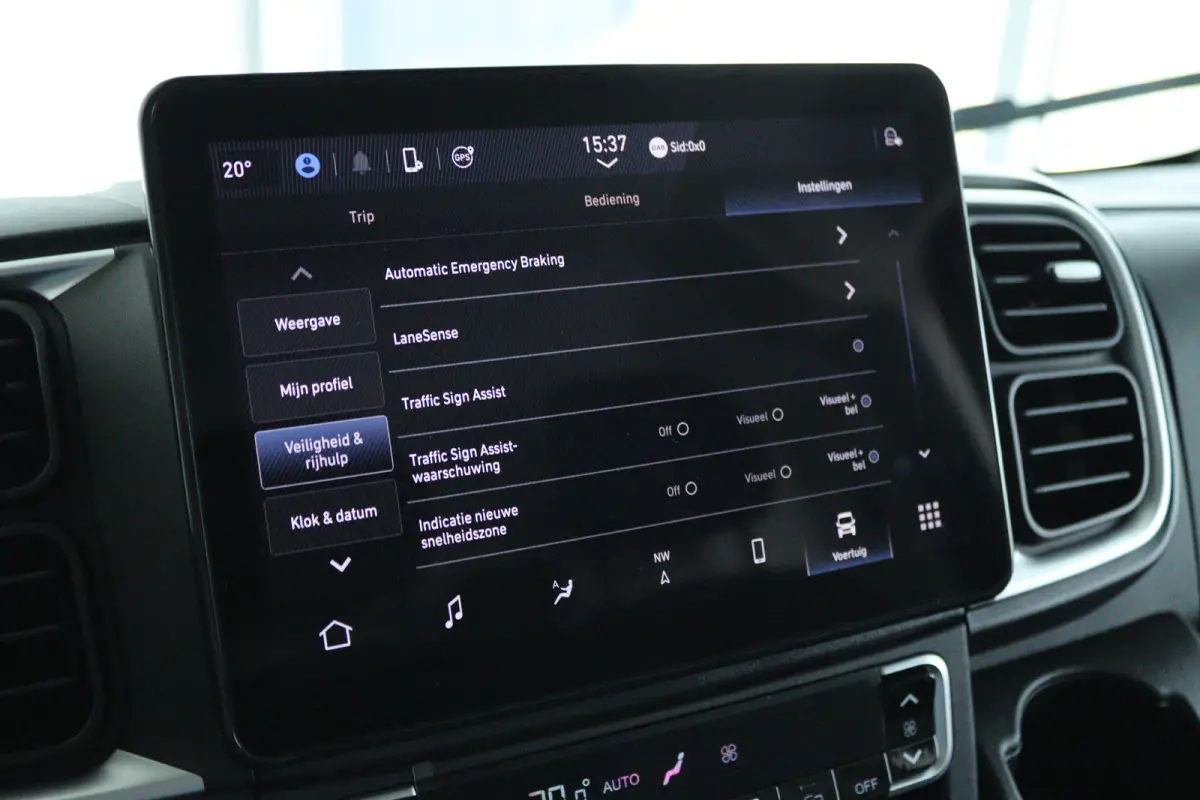 2.2 BlueHDi 140 S&S L3H2 3.5t | Cruise Control | Betimmering | Camera | Navi | LED | Carplay | Climate | Digitaal dashboard