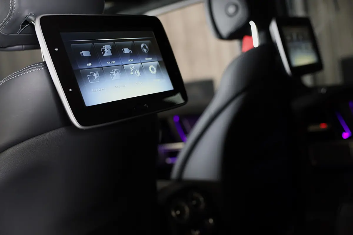 63 Manufaktur / Schermen / Carbon / Massage / Memory / 360 Camera / Lane Assist / BURMESTER / Open Dak / 22
