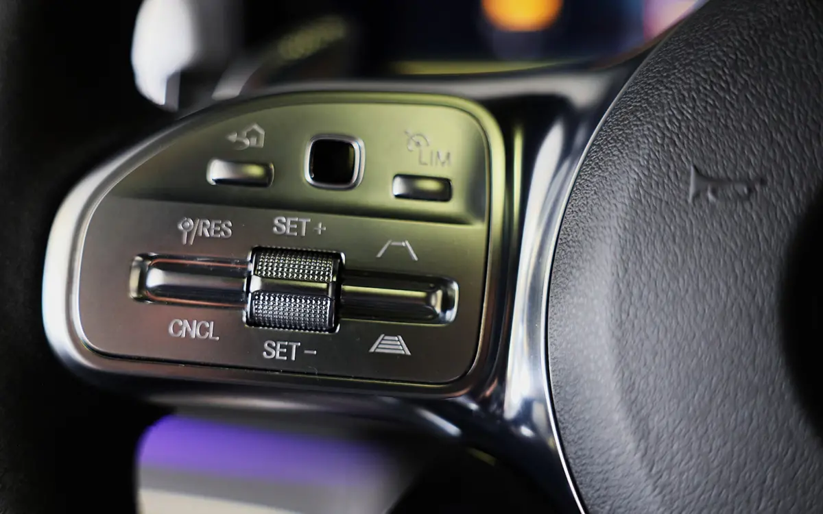 63 Manufaktur / Schermen / Carbon / Massage / Memory / 360 Camera / Lane Assist / BURMESTER / Open Dak / 22