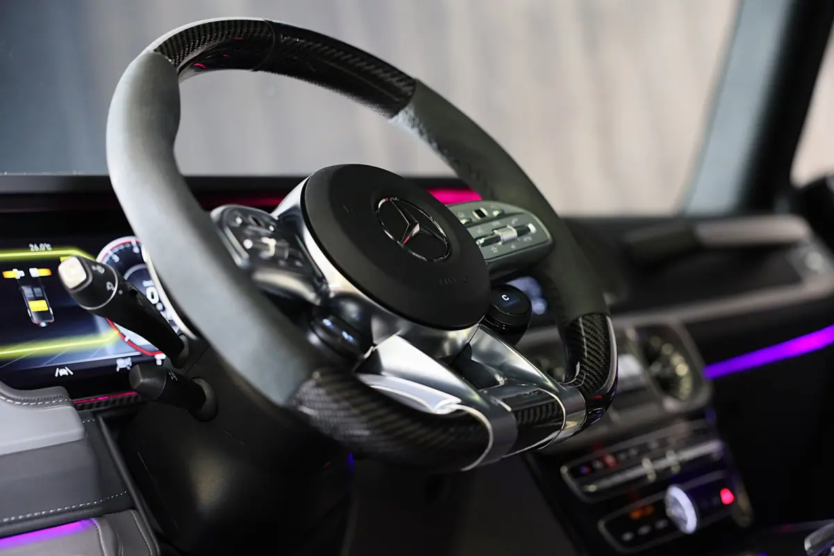 63 Manufaktur / Schermen / Carbon / Massage / Memory / 360 Camera / Lane Assist / BURMESTER / Open Dak / 22