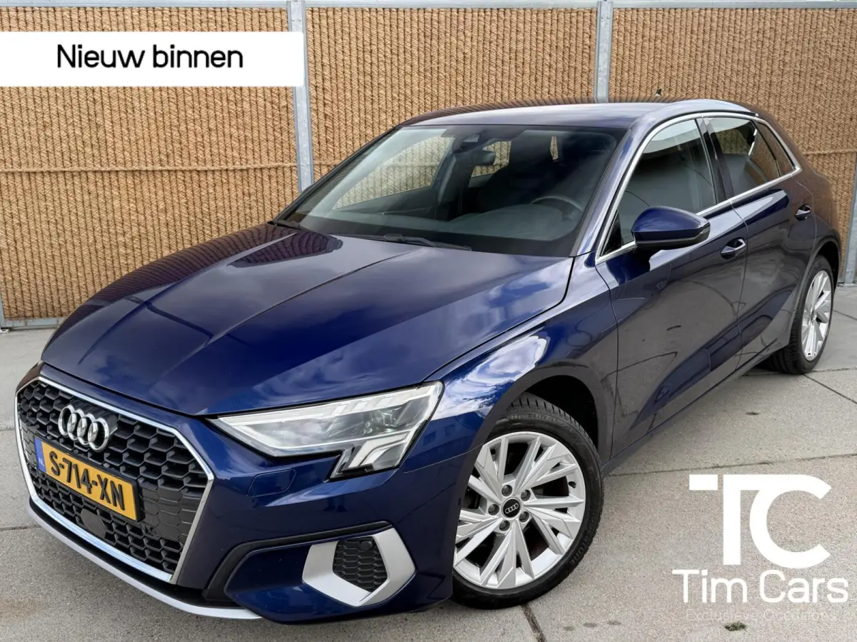30 TFSI Advanced edition Automaat | Sportstoelen met lendensteun | 17 inch lichtmetalen velgen | Navigatiesysteem | Apple CarPlay | LED verlichting | Cruise control en rijbaan assistent | Pa