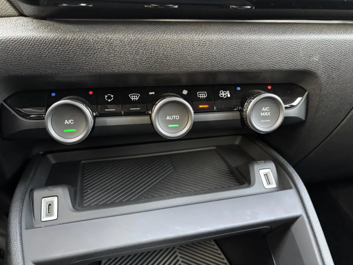 50 kWh EL Feel Shine Pack Full Nieuw Camera