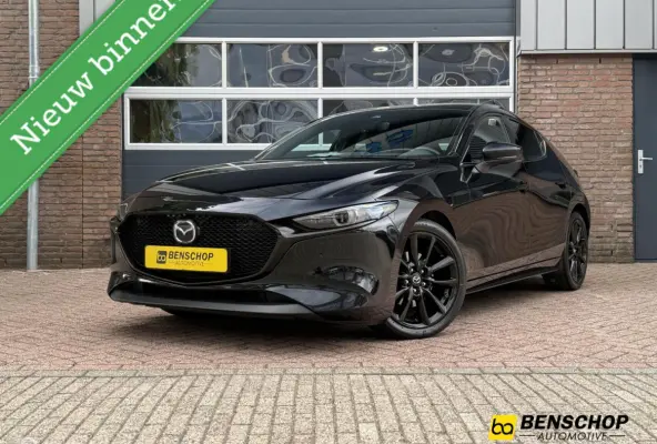 2.0 e-SkyActiv-X M Hybrid 180 Luxury Leer Bose Navi Carplay 360 Camera 18 inch LED ACC