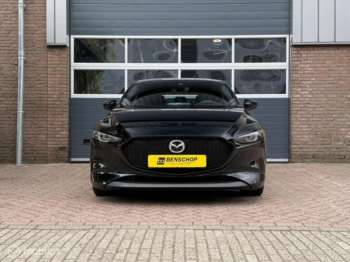2.0 e-SkyActiv-X M Hybrid 180 Luxury Leer Bose Navi Carplay 360 Camera 18 inch LED ACC