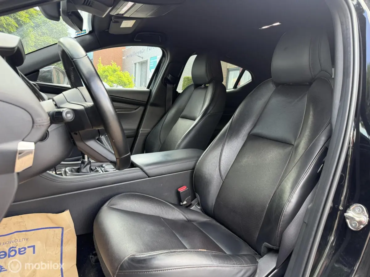 2.0 e-SkyActiv-X M Hybrid 180 Luxury Leer Bose Navi Carplay 360 Camera 18 inch LED ACC