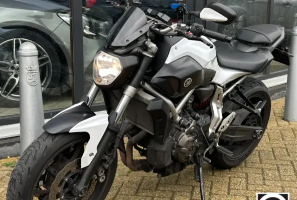 | NETTE STAAT | Akrapovic | A2 Code 80 Certificaat |