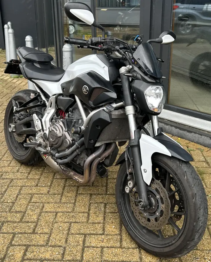 | NETTE STAAT | Akrapovic | A2 Code 80 Certificaat |