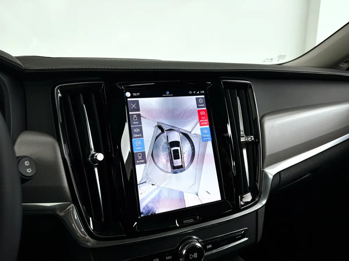 T8 Plug-in hybrid AWD Ultra Dark | SOH 100% | Panoramadak | 360° camera | Harman Kardon | Head-up display | Stoel- en Stuurverwarming | Trekhaak