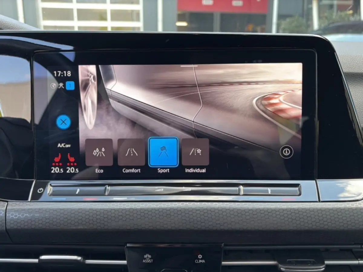 2.0 TSI DSG GTI PDC/HARMAN-KARDON/CLIMA/ACC/STANDKACHEL/STOEL+STUURVERW