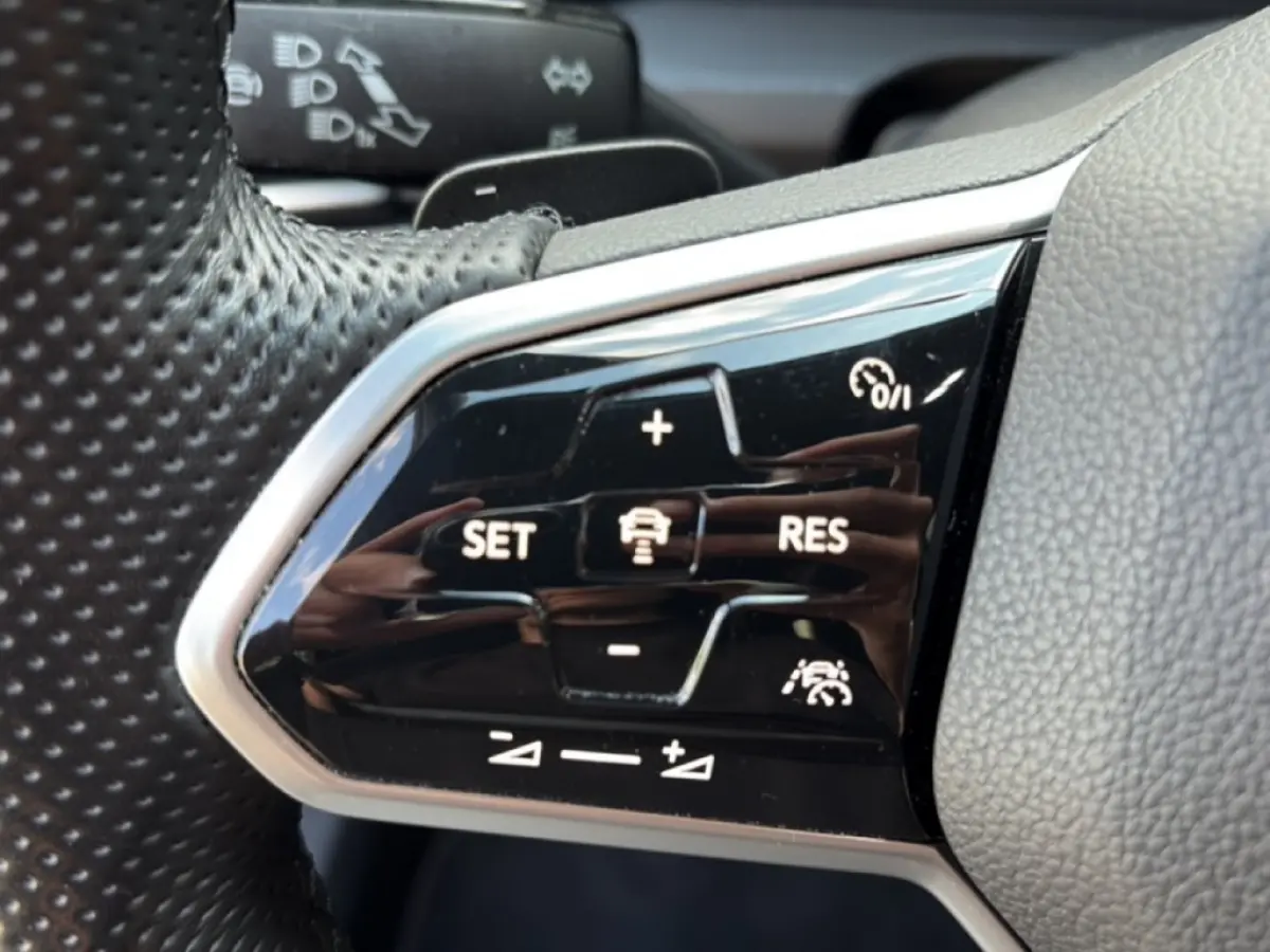 2.0 TSI DSG GTI PDC/HARMAN-KARDON/CLIMA/ACC/STANDKACHEL/STOEL+STUURVERW