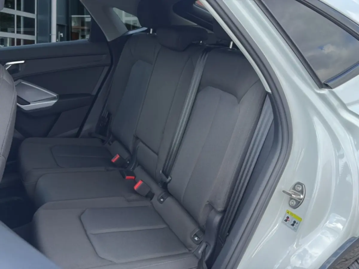 45 TFSIe S-LINE PDC-ACHTER/ELEK-KLEP/CRUISE/DIG-DASH/STOELVERW/CARPLAY/NAVI