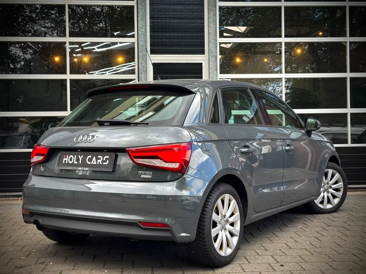 1.0 TFSI | LED | NAVI | CRUISE | PDC |