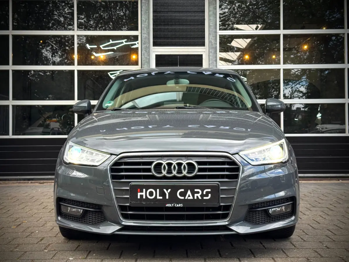 1.0 TFSI | LED | NAVI | CRUISE | PDC |
