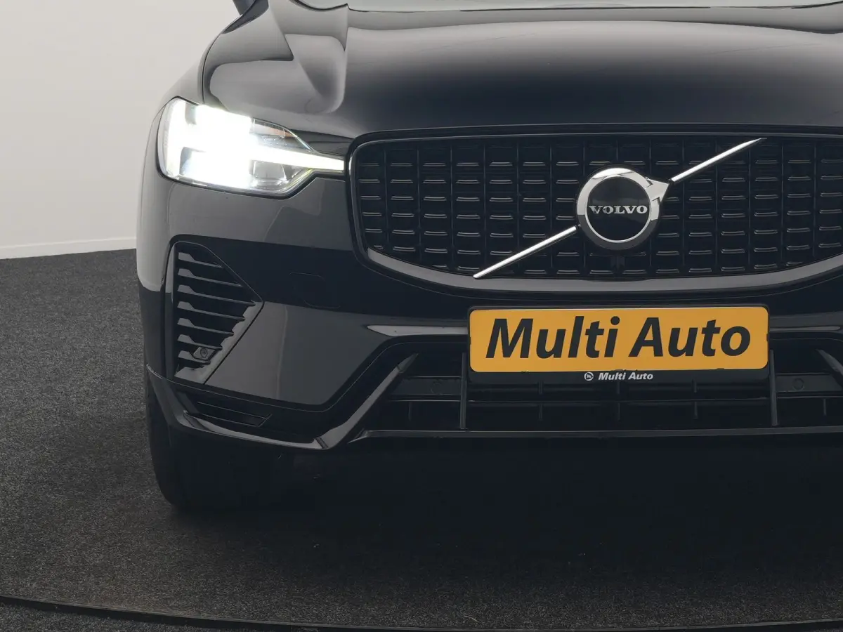 T8 AWD Plus Dark LONG RANGE PHEV 455pk Dealer O.H. | Trekhaak Af Fabriek | Panodak | Lederen Sportstoelen Memory & Verwarmd | Stuur Verwarmd | Keyless | Apple Carplay | Google Assistent | DA