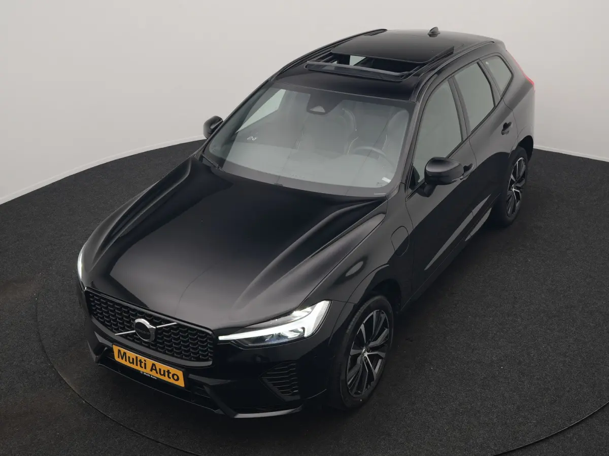 T8 AWD Plus Dark LONG RANGE PHEV 455pk Dealer O.H. | Trekhaak Af Fabriek | Panodak | Lederen Sportstoelen Memory & Verwarmd | Stuur Verwarmd | Keyless | Apple Carplay | Google Assistent | DA