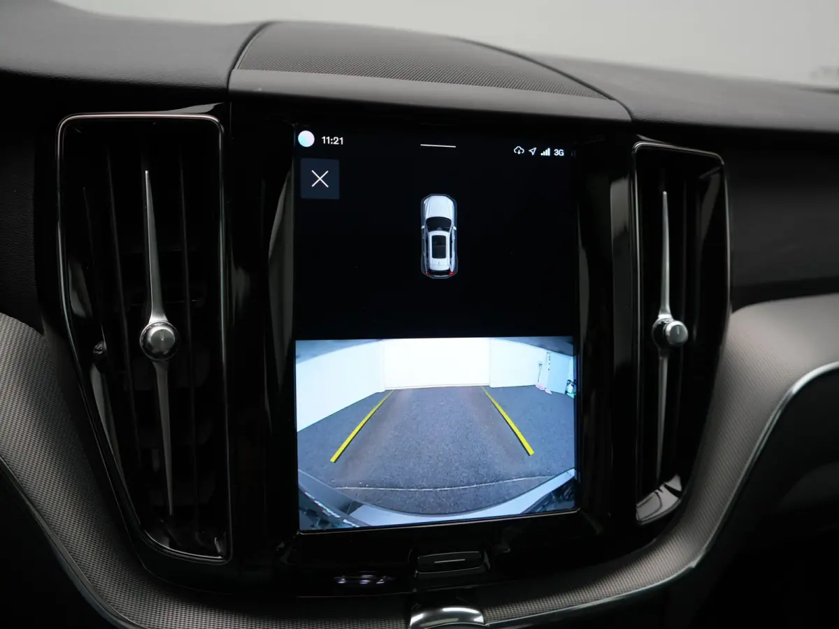 T8 AWD Plus Dark LONG RANGE PHEV 455pk Dealer O.H. | Trekhaak Af Fabriek | Panodak | Lederen Sportstoelen Memory & Verwarmd | Stuur Verwarmd | Keyless | Apple Carplay | Google Assistent | DA