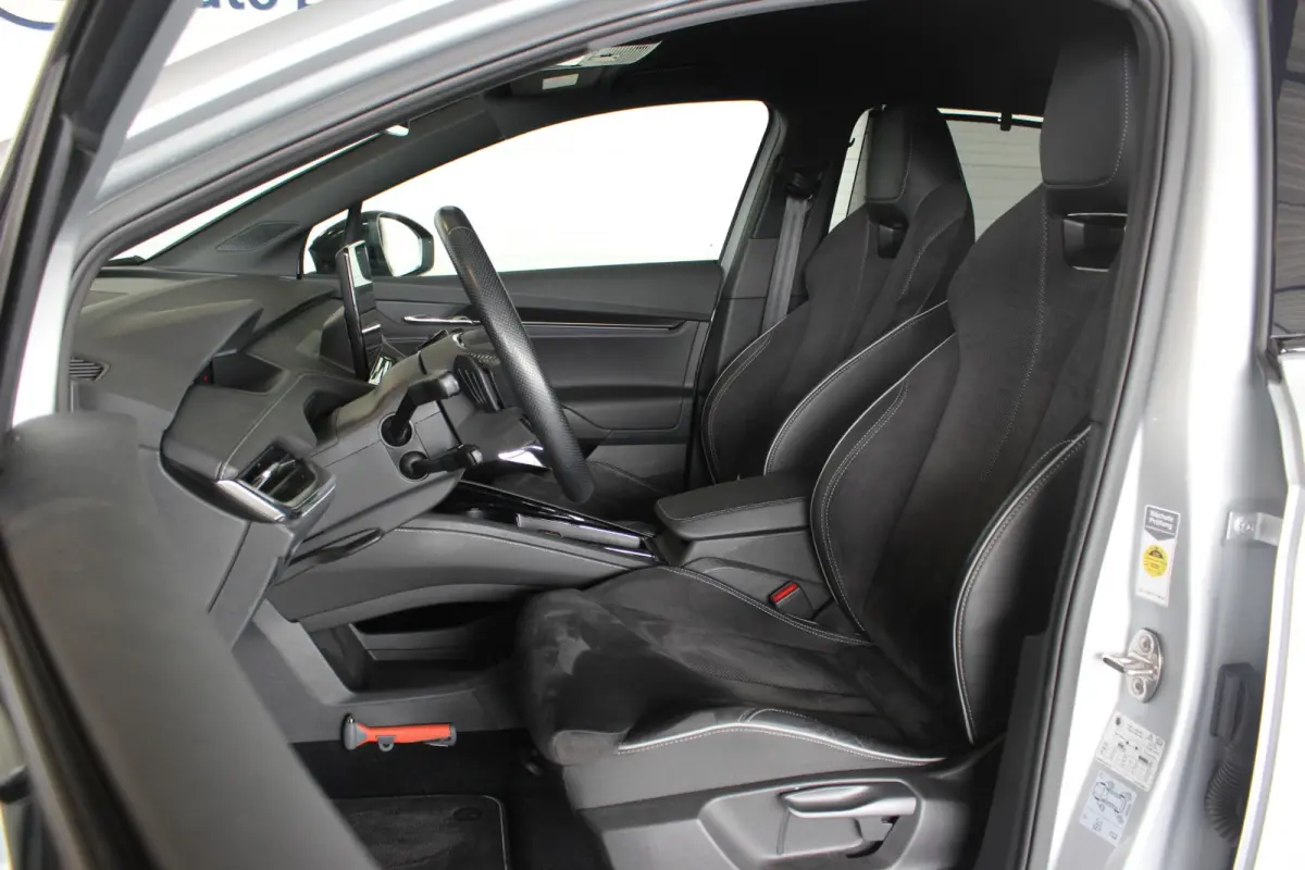60 Sportline SOH 92% | Warmtepomp | Camera | Stoel/Stuurverw. | Carplay | Adapt. Cruise | 20" LMV | PDC V+A
