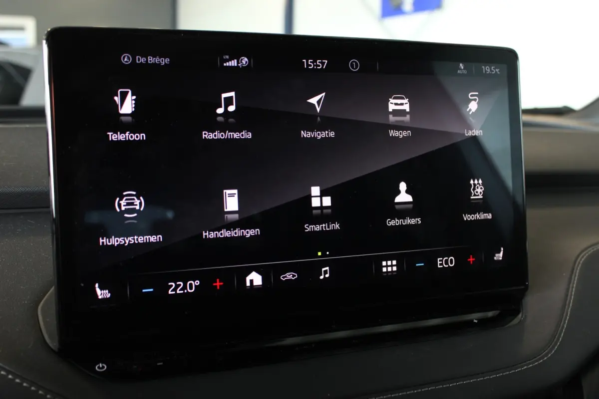 60 Sportline SOH 92% | Warmtepomp | Camera | Stoel/Stuurverw. | Carplay | Adapt. Cruise | 20" LMV | PDC V+A