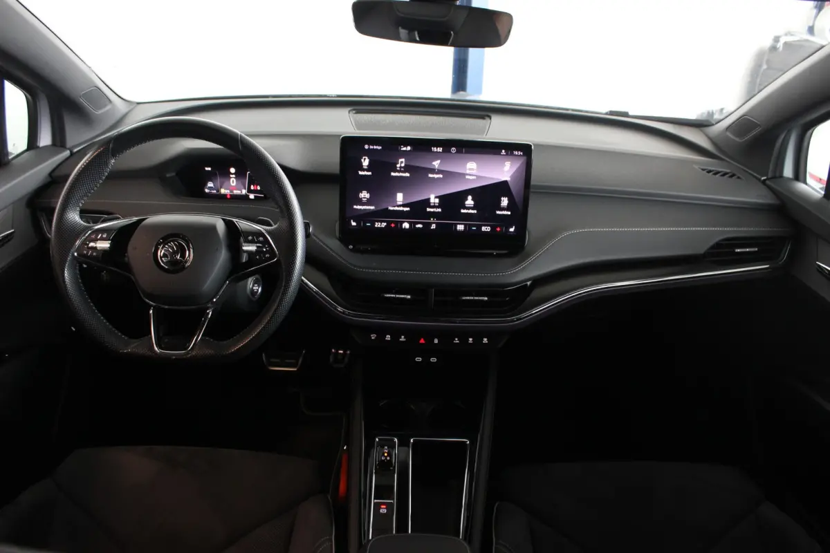 60 Sportline SOH 92% | Warmtepomp | Camera | Stoel/Stuurverw. | Carplay | Adapt. Cruise | 20" LMV | PDC V+A
