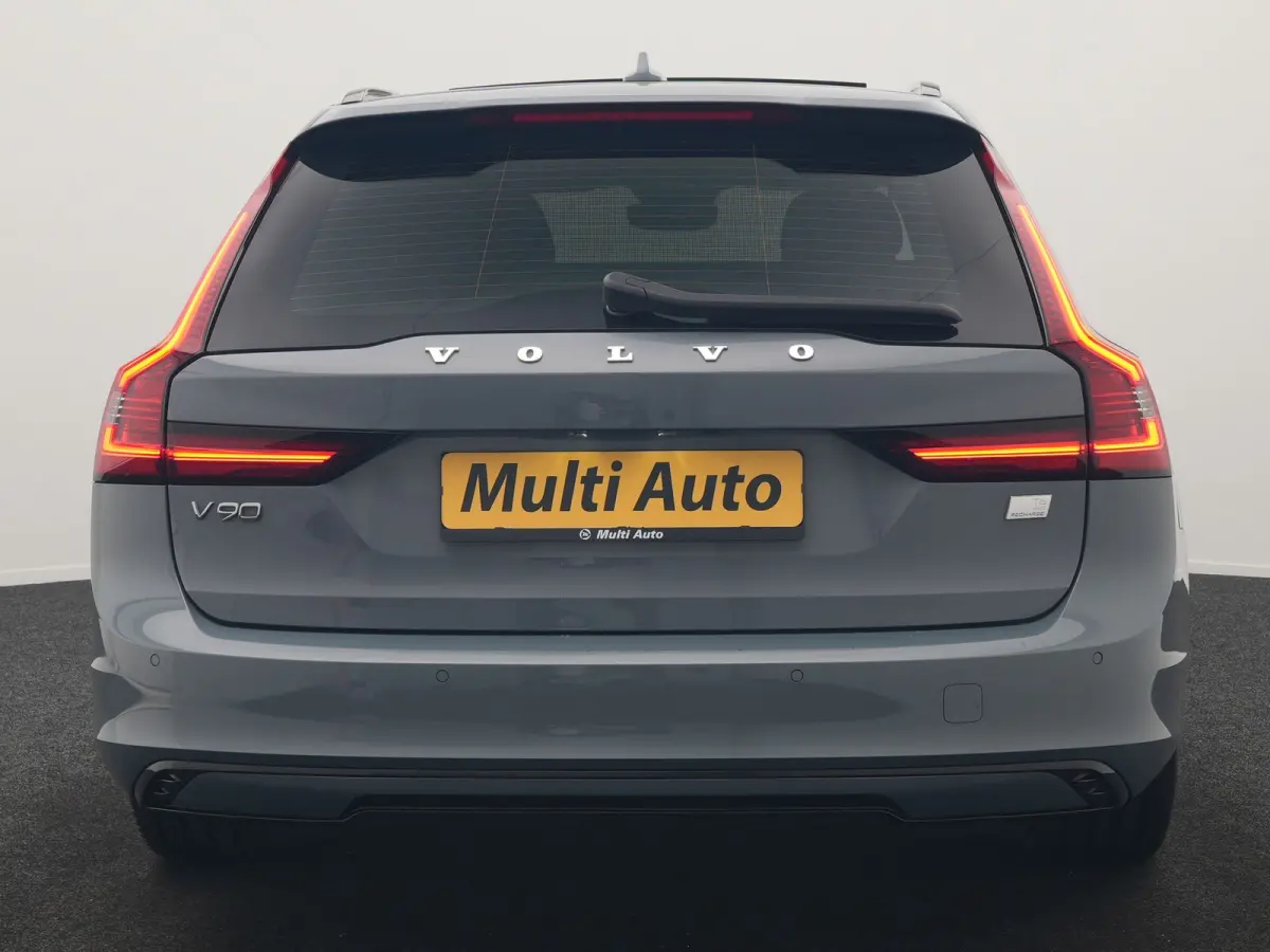 T6 AWD Plus Dark LONG RANGE PHEV 350pk Dealer O.H. | Trekhaak Af Fabriek | Panodak | Adaptive Cruise | Camera | Harman / Kardon | Lederen Comfortzetels Memory & Ventilatie | Keyless | Blis |
