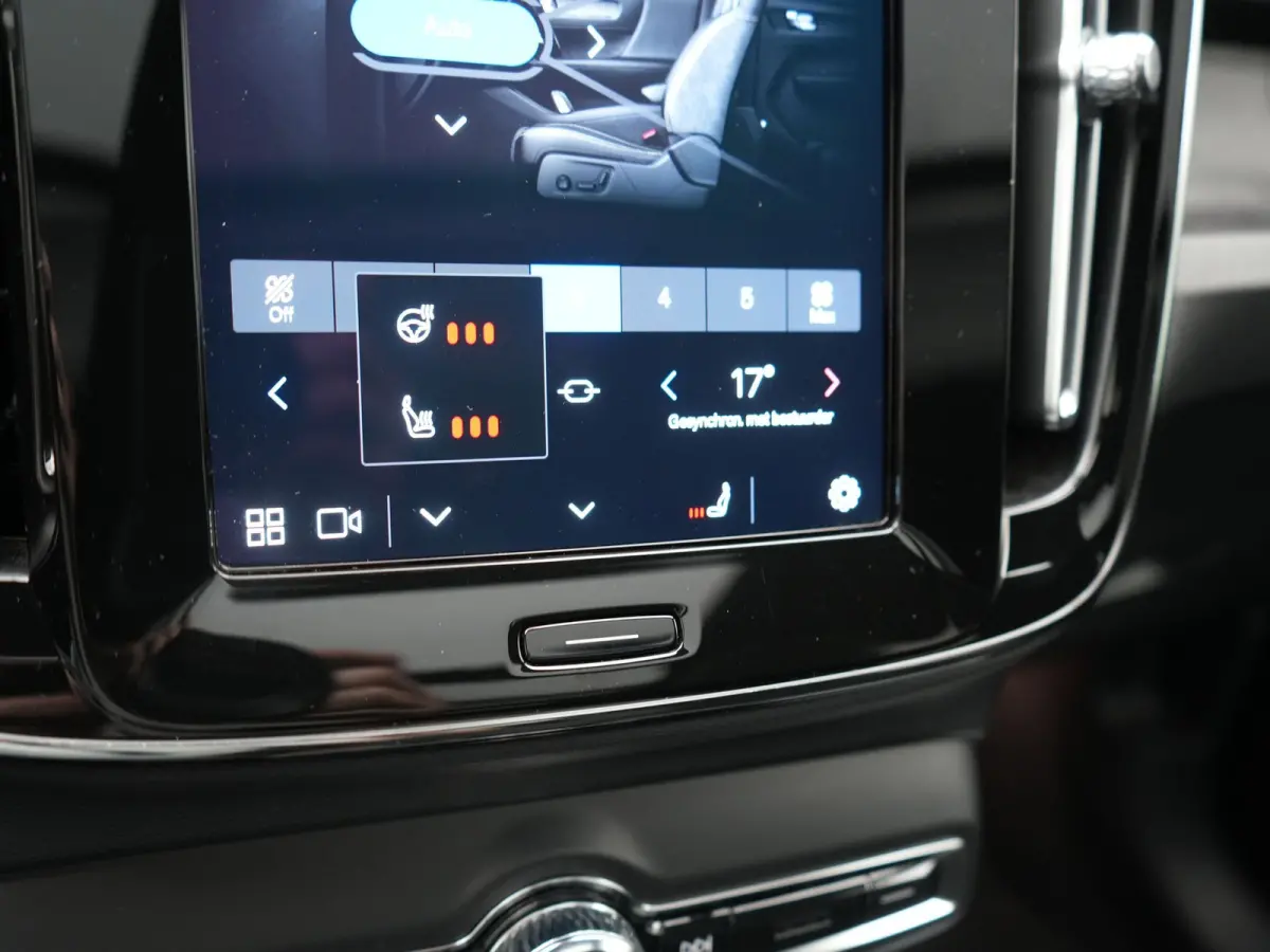 Ultimate 69 kWh 231pk Dealer O.H. | Trekhaak Af Fabriek | Panodak | Warmtepomp | Adaptive Cruise | 360 Camera | Harman / Kardon | Sportstoelen Memory & Verwarmd | Keyless | Blis | Apple Carp