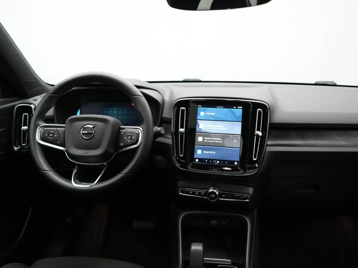 Ultimate 69 kWh 231pk Dealer O.H. | Trekhaak Af Fabriek | Panodak | Warmtepomp | Adaptive Cruise | 360 Camera | Harman / Kardon | Sportstoelen Memory & Verwarmd | Keyless | Blis | Apple Carp