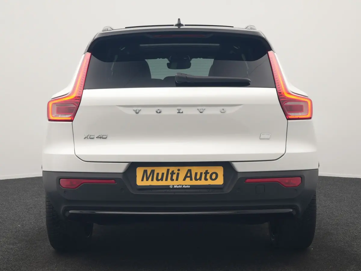 Ultimate 69 kWh 231pk Dealer O.H. | Trekhaak Af Fabriek | Panodak | Warmtepomp | Adaptive Cruise | 360 Camera | Harman / Kardon | Sportstoelen Memory & Verwarmd | Keyless | Blis | Apple Carp