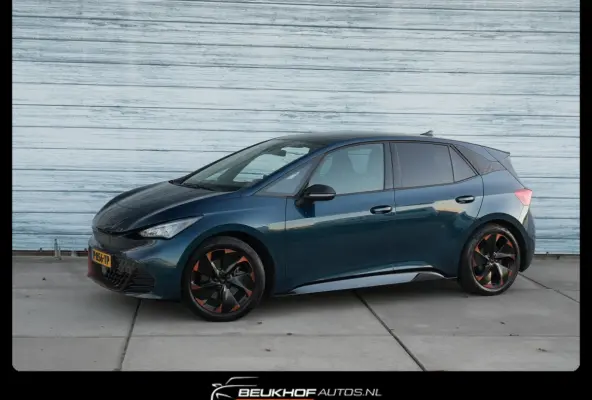 Adrenaline One 62 kWh Camera Navi Stoelverwarming