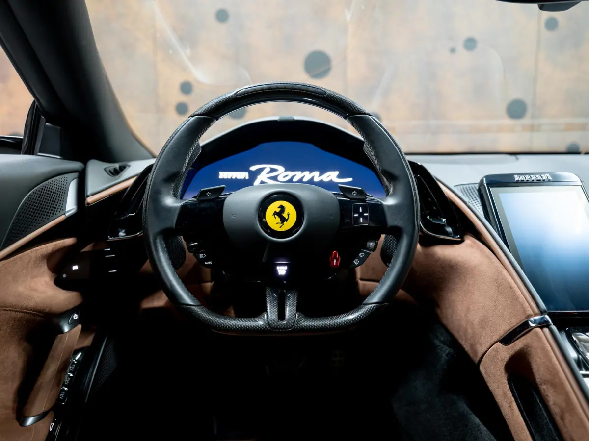 3.9 V8 HELE | Carbon | Full ADAS | CarPlay | Magneride | Elektr. Stoelen | PPF | 360 |