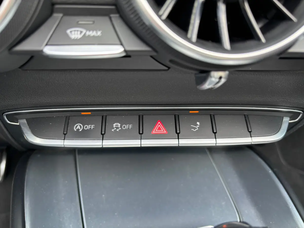 2.0 TFSI quattro Aut Pro Line S/Virtual/19''/Leder