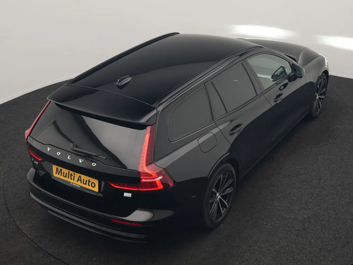 T6 AWD Plus Dark LONG RANGE PHEV 350pk Dealer O.H. | Trekhaak Af Fabriek | Camera | Sportstoelen Memory & Verwarmd | Stuur Verwarmd | Apple Carplay | Keyless | DAB | Cruise Control | Plug In