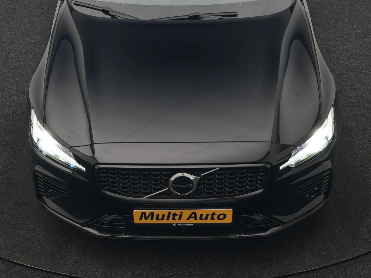 T6 AWD Plus Dark LONG RANGE PHEV 350pk Dealer O.H. | Trekhaak Af Fabriek | Camera | Sportstoelen Memory & Verwarmd | Stuur Verwarmd | Apple Carplay | Keyless | DAB | Cruise Control | Plug In