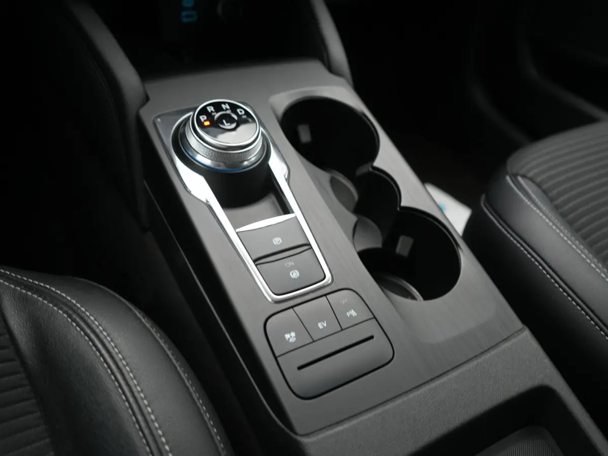 2.5 Titanium X PHEV 225pk Dealer O.H. | Bang & Olufsen | Voorstoelen Verwarmd | Apple Carplay | Keyless | LED Koplampen | Navigatie | DAB | Cruise Control | 18"L.M | Plug In Hybrid |