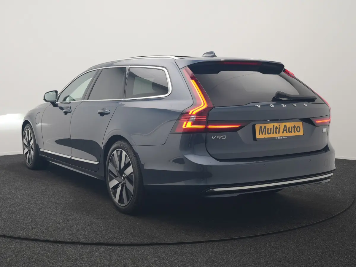 T6 AWD Plus Bright LONG RANGE PHEV 350pk Dealer O.H. | Trekhaak Af Fabriek | Panodak | Adaptive Cruise | Camera | Harman / Kardon | Lederen Sportstoelen Memory & Verwarmd | Keyless | Blis | 