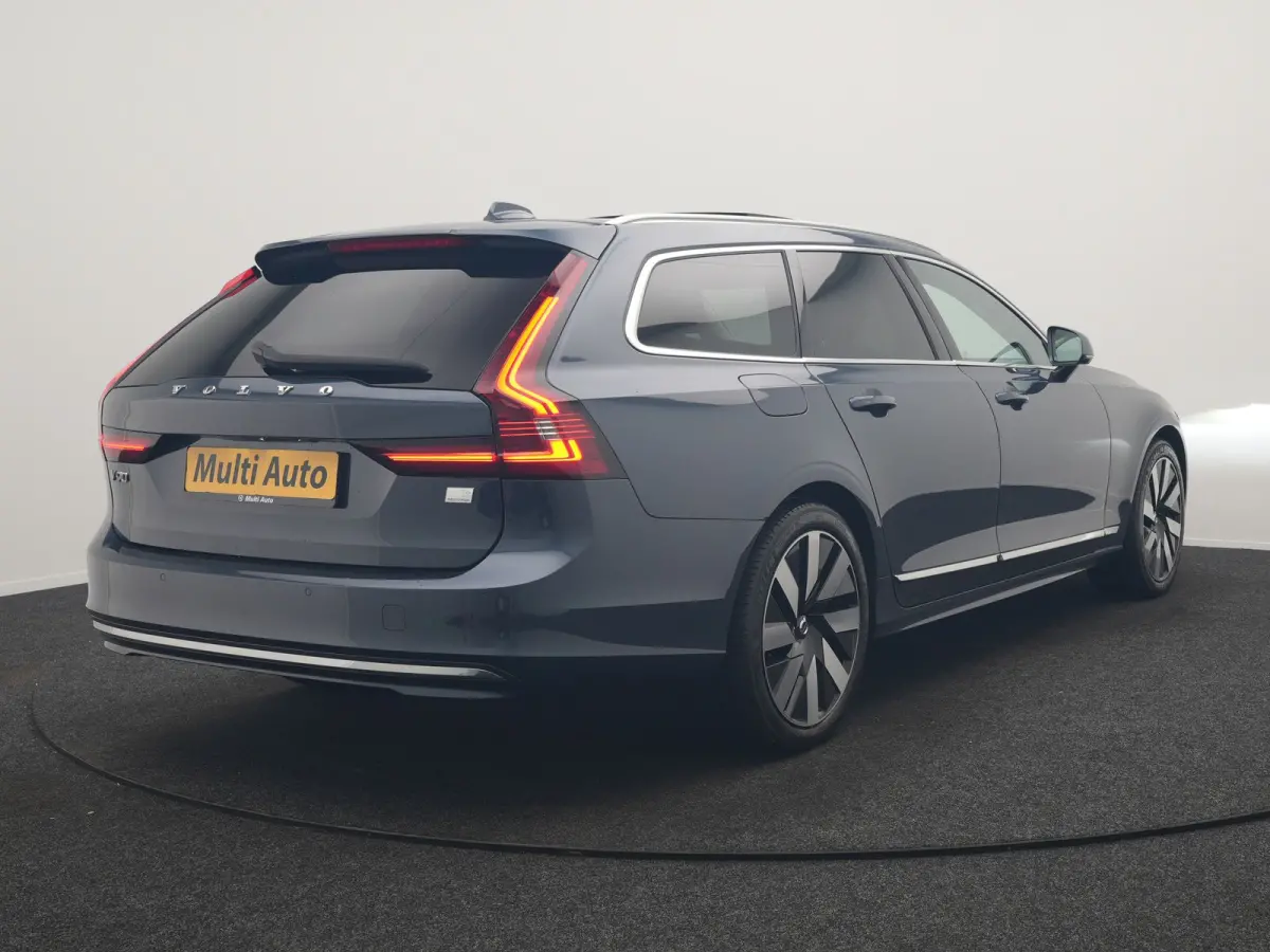 T6 AWD Plus Bright LONG RANGE PHEV 350pk Dealer O.H. | Trekhaak Af Fabriek | Panodak | Adaptive Cruise | Camera | Harman / Kardon | Lederen Sportstoelen Memory & Verwarmd | Keyless | Blis | 