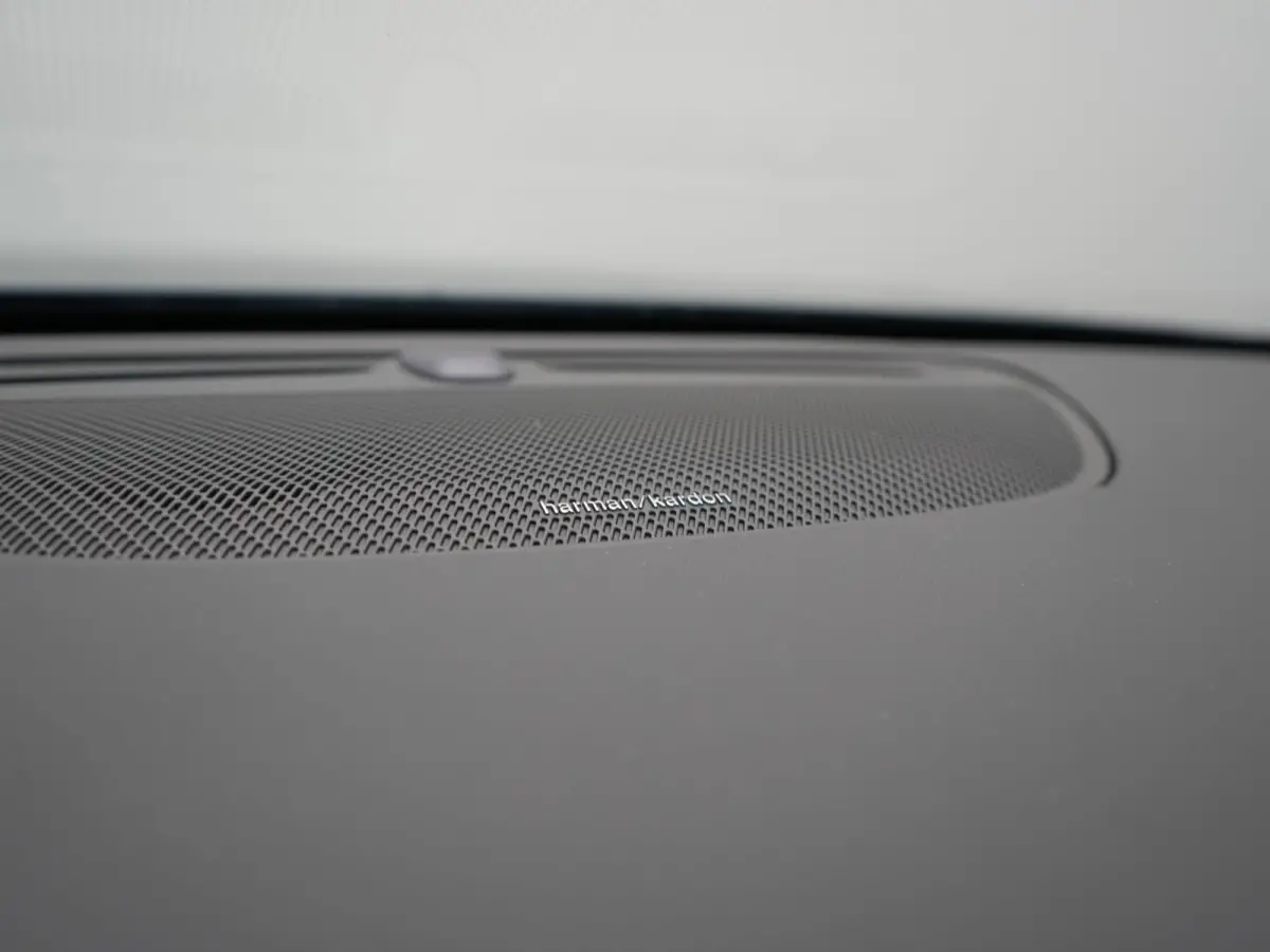 T6 AWD Plus Bright LONG RANGE PHEV 350pk Dealer O.H. | Trekhaak Af Fabriek | Panodak | Adaptive Cruise | Camera | Harman / Kardon | Lederen Sportstoelen Memory & Verwarmd | Keyless | Blis | 