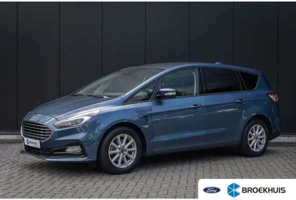 Hybrid Titanium | Automaat | Camera | AGR-stoel | Privacy-glass | Winter-pack | Adaptieve cruise | dodehoek detectie