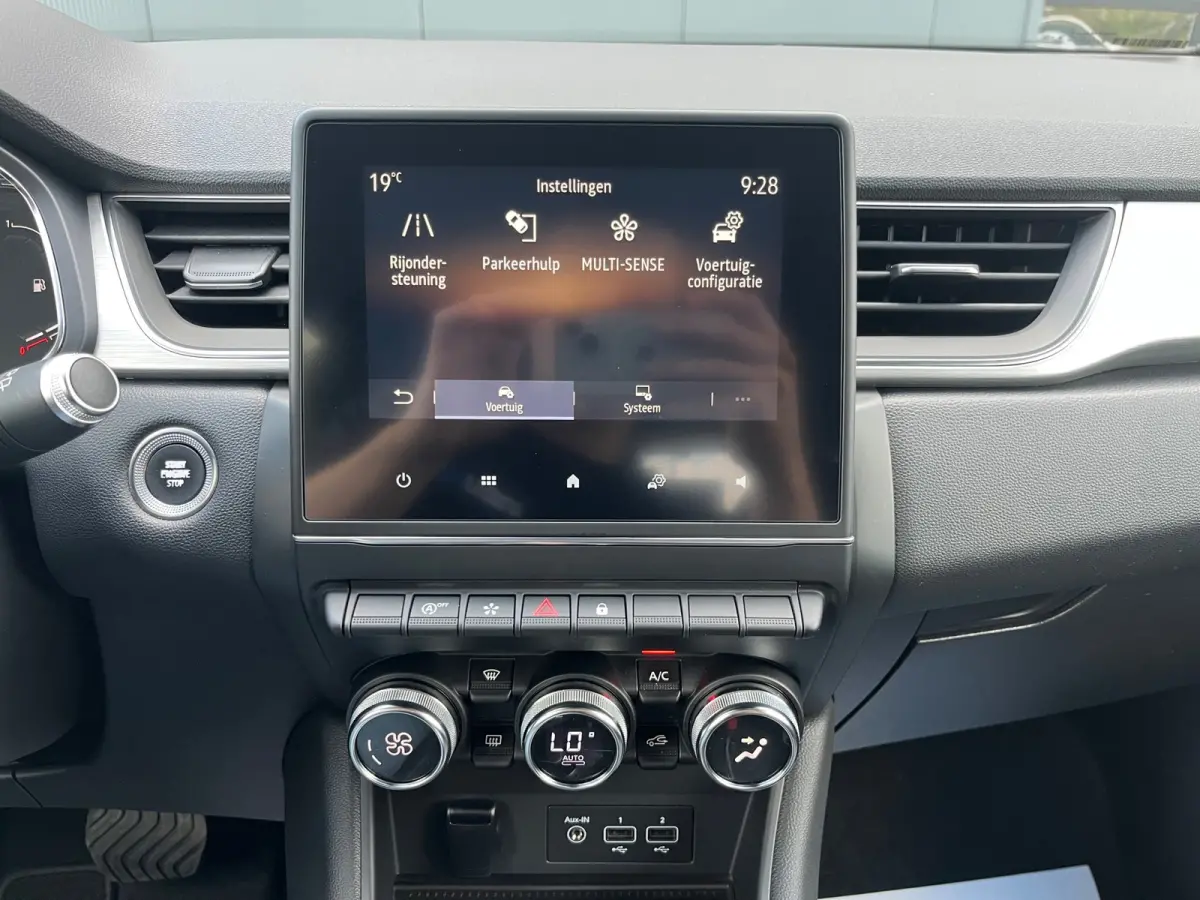 1.3 TCe 130 Intens NL.Auto/Trekhaak/Automaat/Led/Carplay/Camera/Two Tone/1Ste Eigenaar/Dealer onderhouden