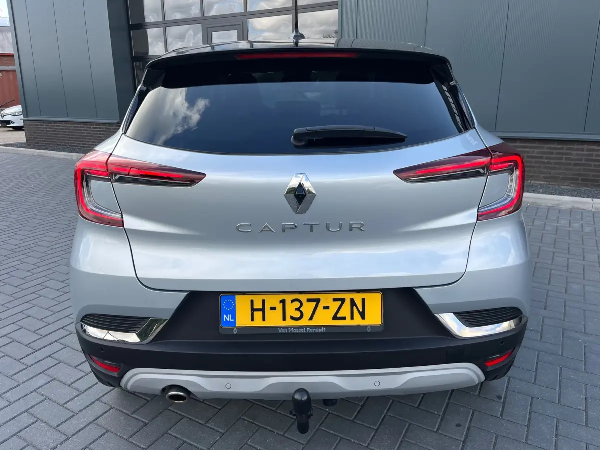 1.3 TCe 130 Intens NL.Auto/Trekhaak/Automaat/Led/Carplay/Camera/Two Tone/1Ste Eigenaar/Dealer onderhouden
