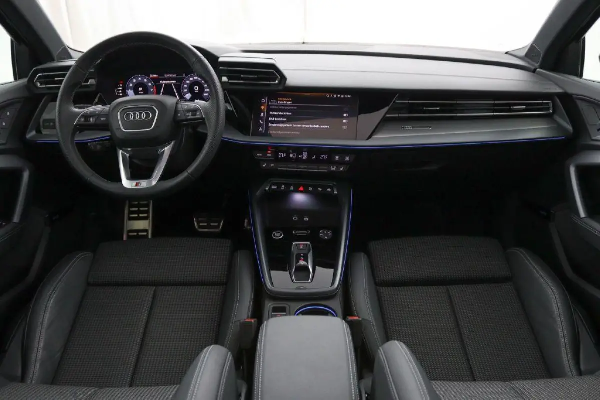 35 TFSI S Edition 3x S-LINE |PANO| Matrix | Sfeerverlichting|Dode hoek|Camera|Apple carplay|Automatisch inparker