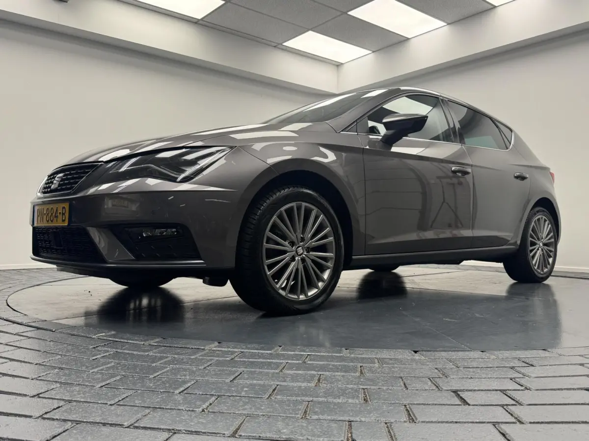 1.4 TSi Xcellence Navigatie-Cr.contr-Clima-Carplay-Camera-Parkeersensoren-Lm17''velgen-Afn.Trekhaak