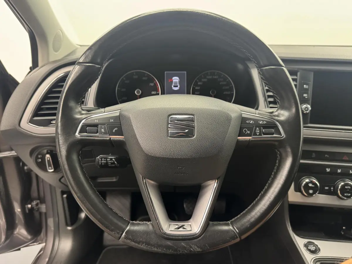 1.4 TSi Xcellence Navigatie-Cr.contr-Clima-Carplay-Camera-Parkeersensoren-Lm17''velgen-Afn.Trekhaak