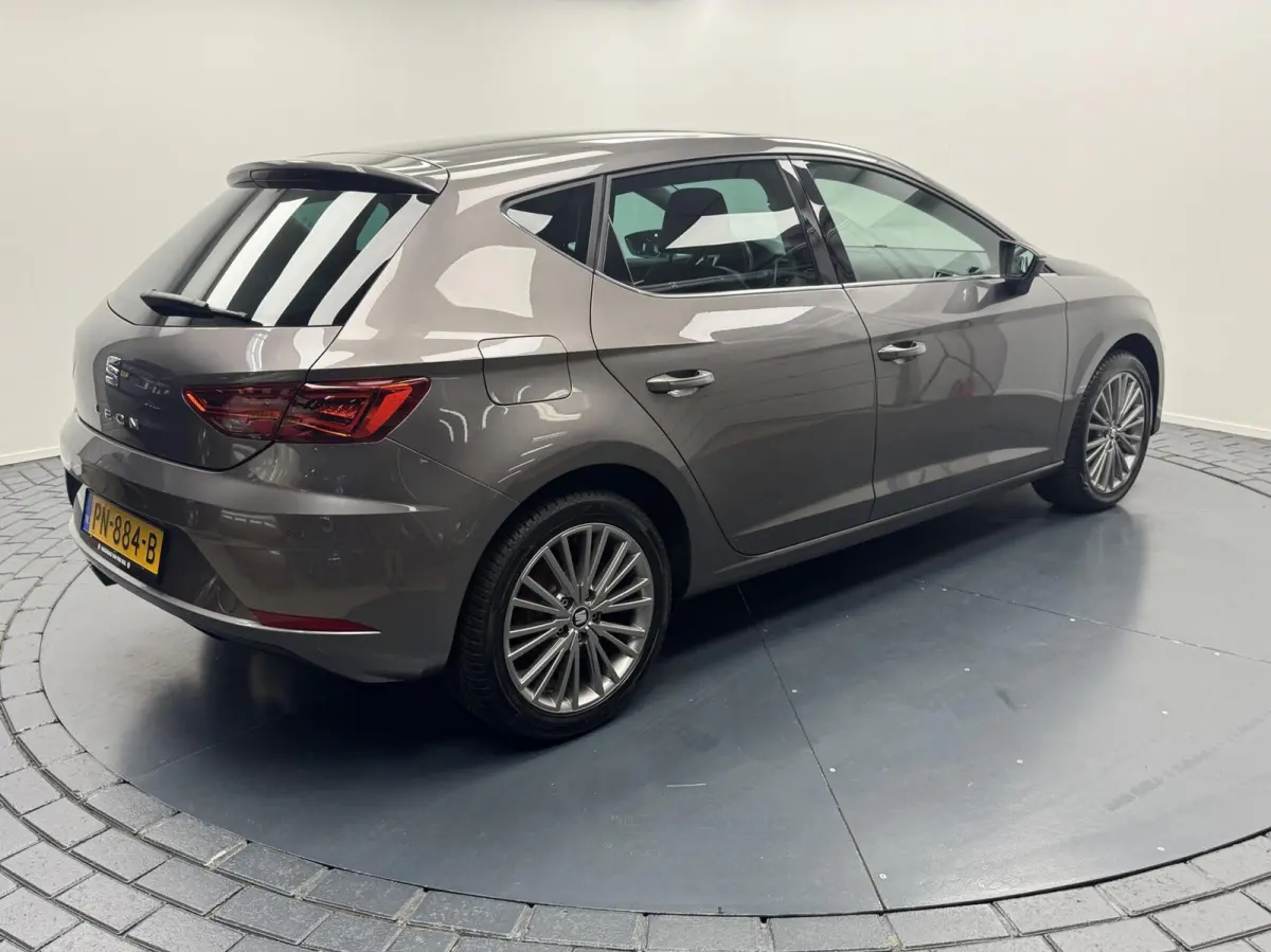 1.4 TSi Xcellence Navigatie-Cr.contr-Clima-Carplay-Camera-Parkeersensoren-Lm17''velgen-Afn.Trekhaak